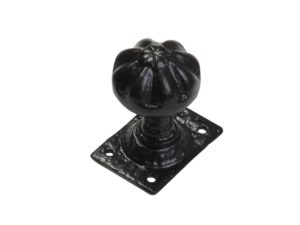 Kirkpatrick Door Knobs