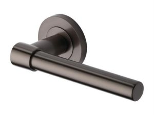 Phoenix Lever on Round Rose