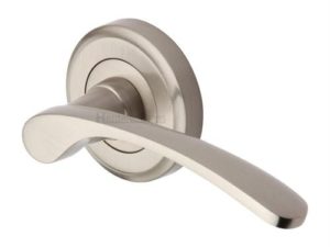 Sophia Lever on Round Rose